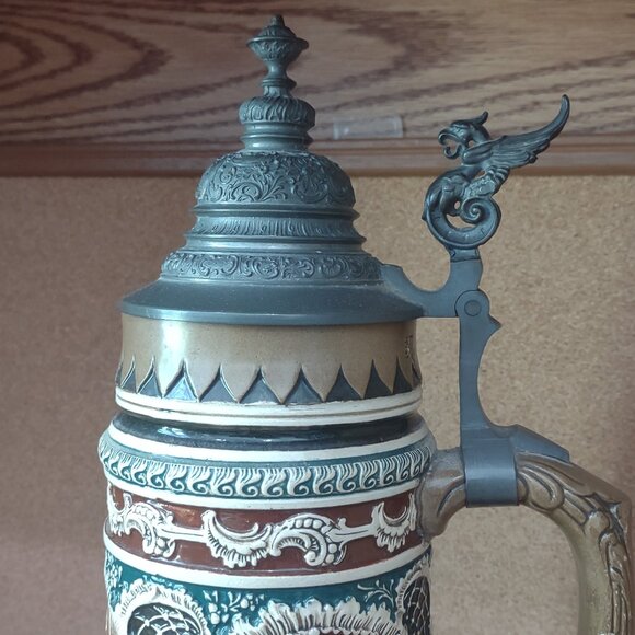 Vintage A.J. Thewalt Stein "Zither Player" - Picture 2 of 15